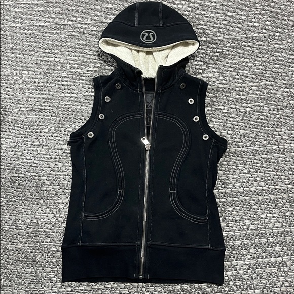 Lululemon | Special Edition Scuba Hoodie With Removable Sleeves - Picture 11 of 13